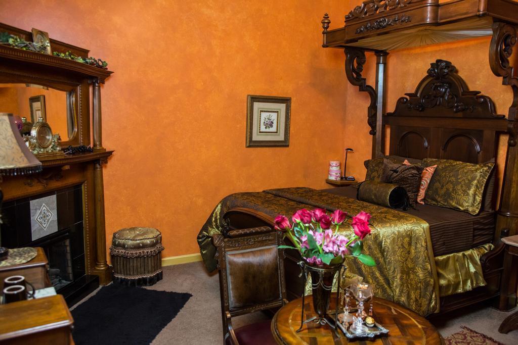 Mosheim Mansion Bed & Breakfast Сегиин Стая снимка