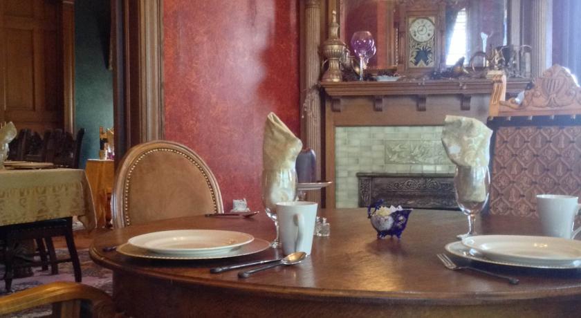 Mosheim Mansion Bed & Breakfast Сегиин Екстериор снимка
