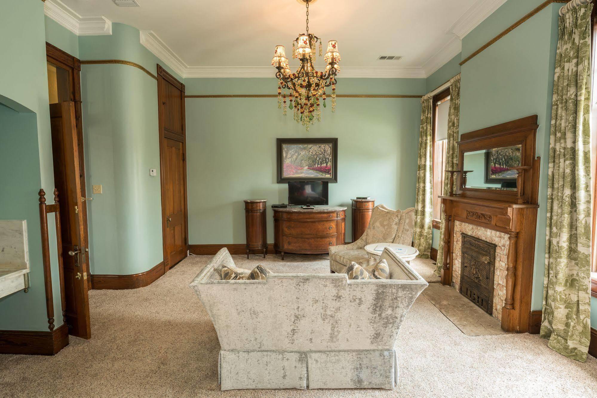Mosheim Mansion Bed & Breakfast Сегиин Екстериор снимка